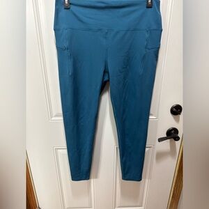 NWOT SPYDER LEGGINGS